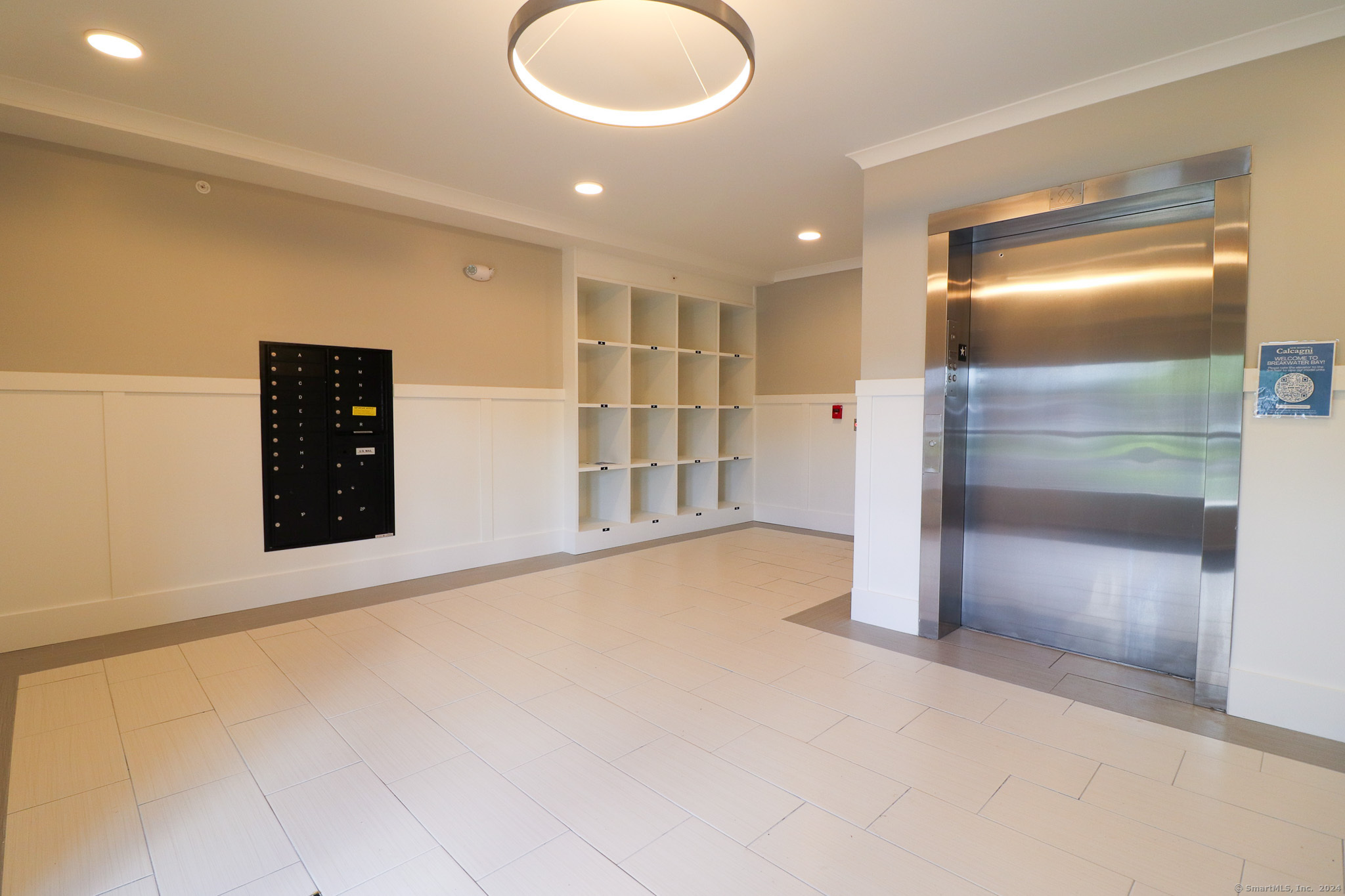 300 Harbour Close, Unit R New Haven, CT 06519 - Photo 27 of 40