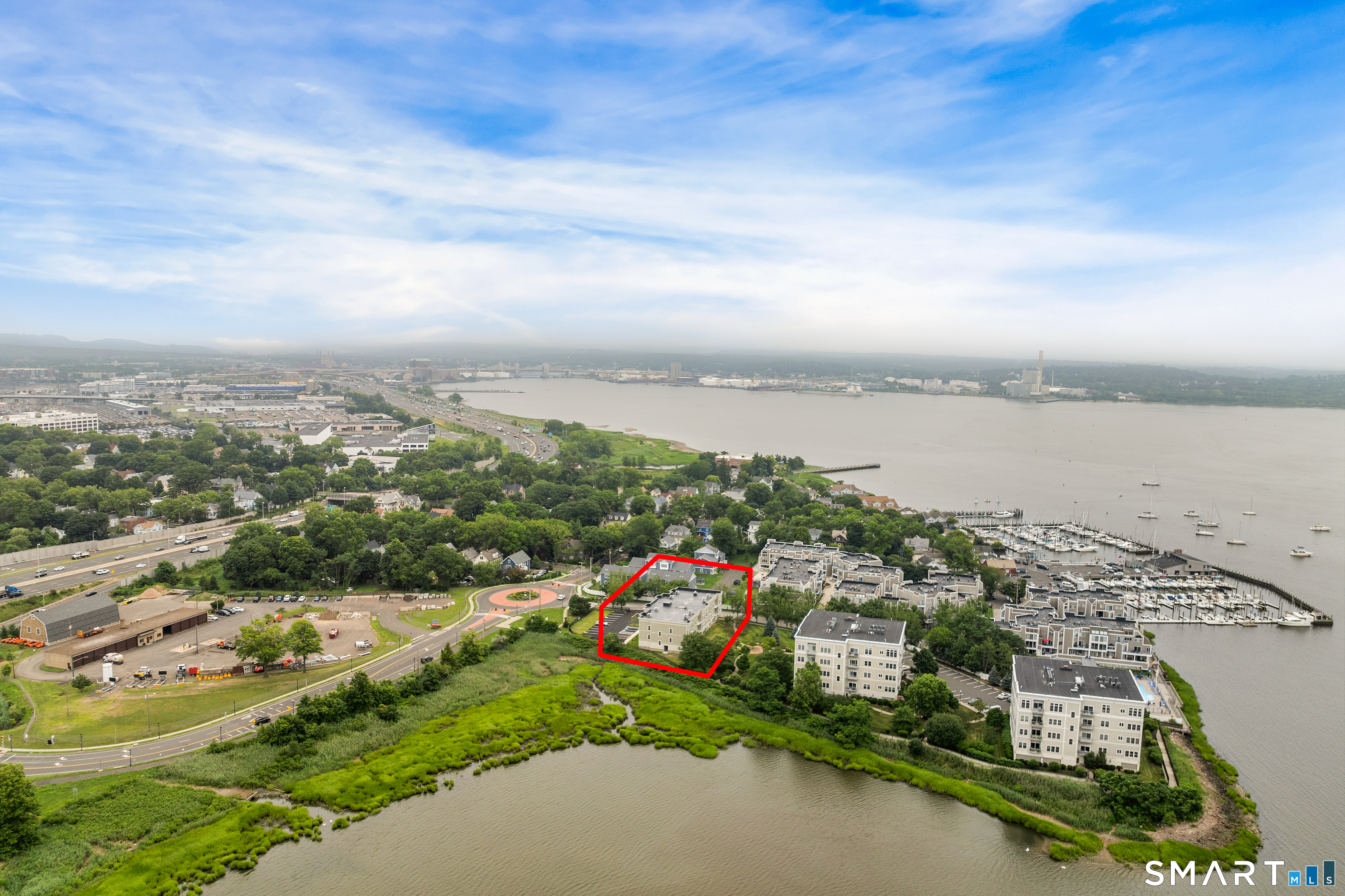 300 Harbour Close, Unit R New Haven, CT 06519 - Photo 34 of 40