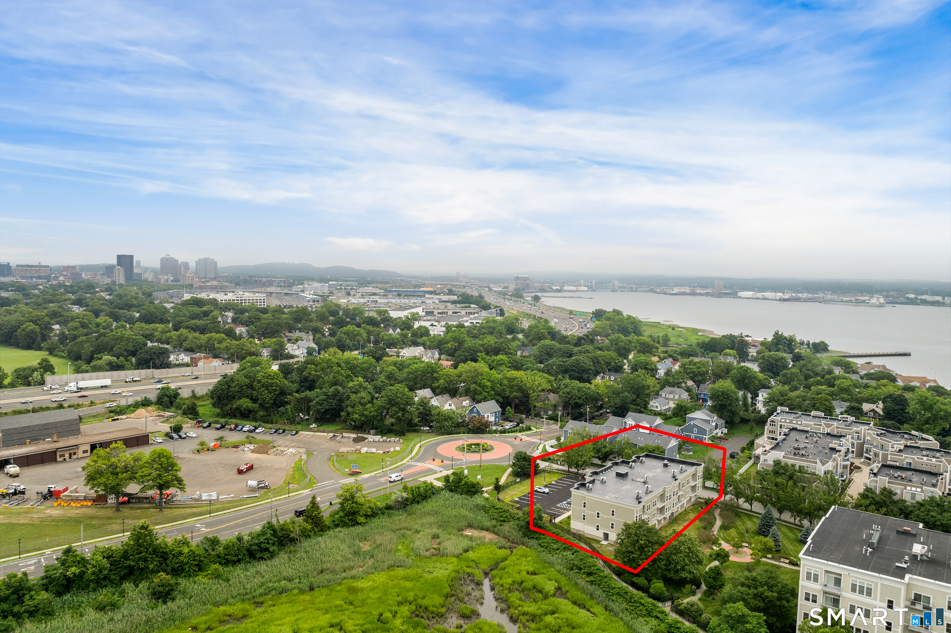 300 Harbour Close, Unit R New Haven, CT 06519 - Photo 37 of 40