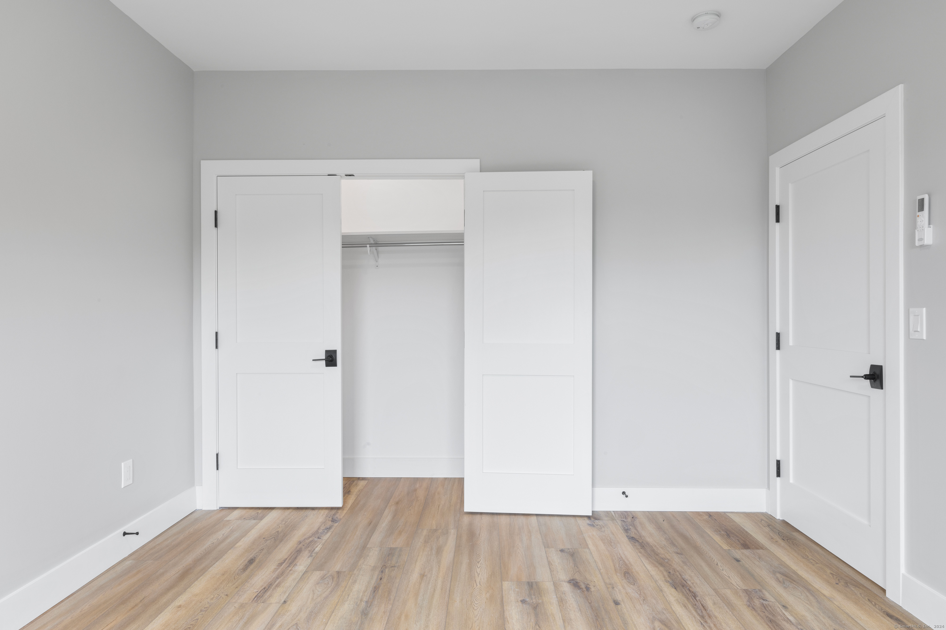 300 Harbour Close, Unit R New Haven, CT 06519 - Photo 10 of 40