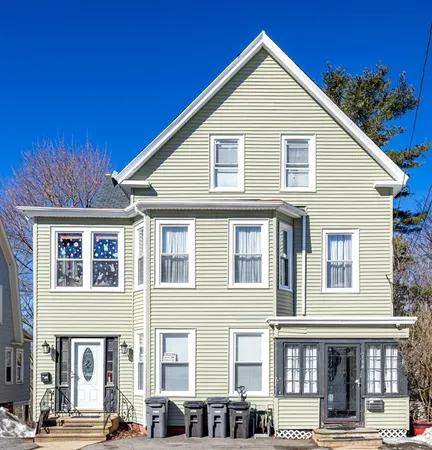 $560,000 | 154 Oak Street, Gardner, MA 01440