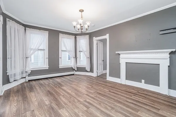 $584,900 | 154 Oak Street, Gardner, MA 01440