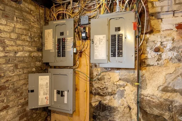 $599,900 | 154 Oak Street, Gardner, MA 01440