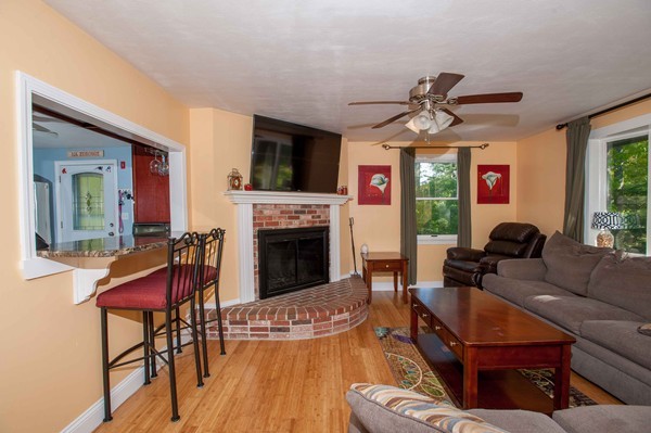 4 Marion Road Middleboro, MA 02346 - Photo 6 of 22