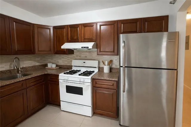 $629,000 | 4022 8th Avenue, Unit 4A | Sunset Park