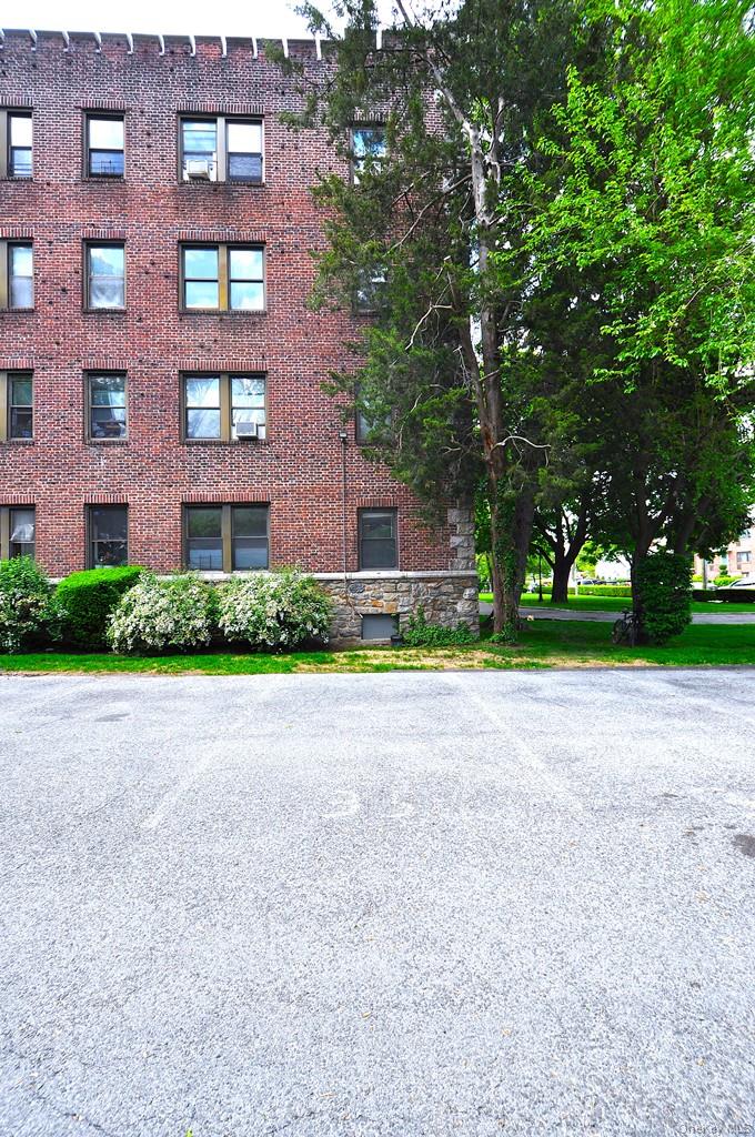 120 Stonelea Place, Unit 3M New Rochelle, NY 10801 - Photo 35 of 35