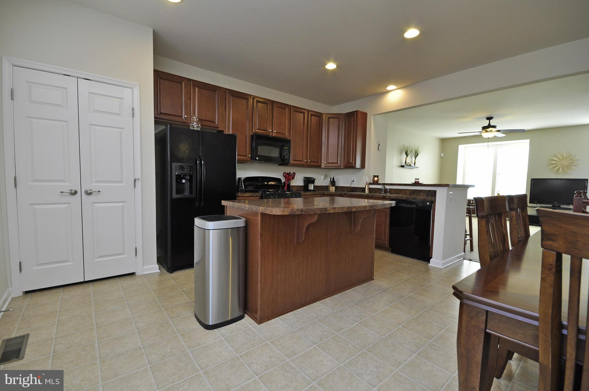 409 Alba Road Fredericksburg, VA 22405 - Photo 6 of 28 Kitchen