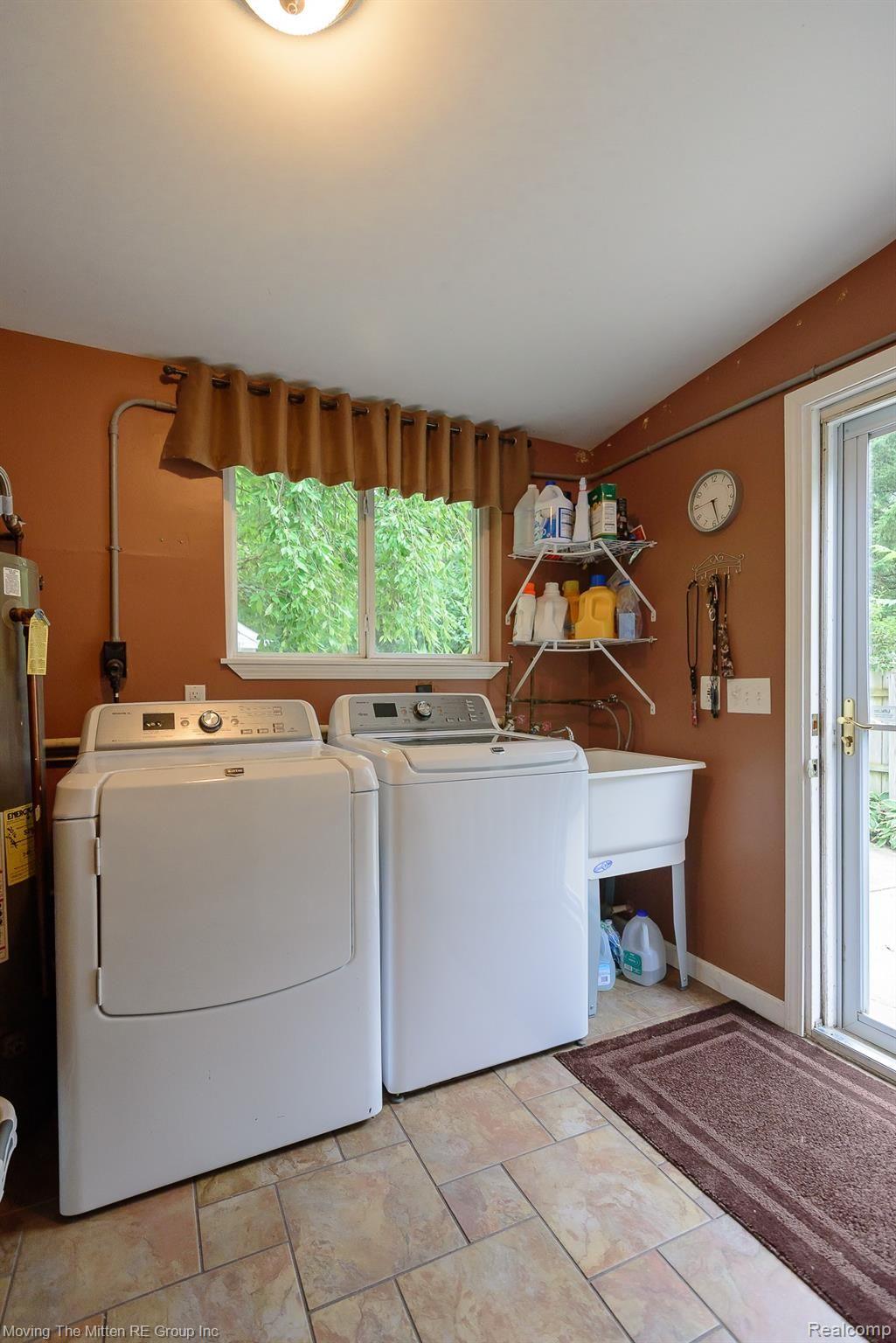 40173 Alden Road Belleville, MI 48111 - Photo 23 of 37 MTM_40173_alden-22.jpg