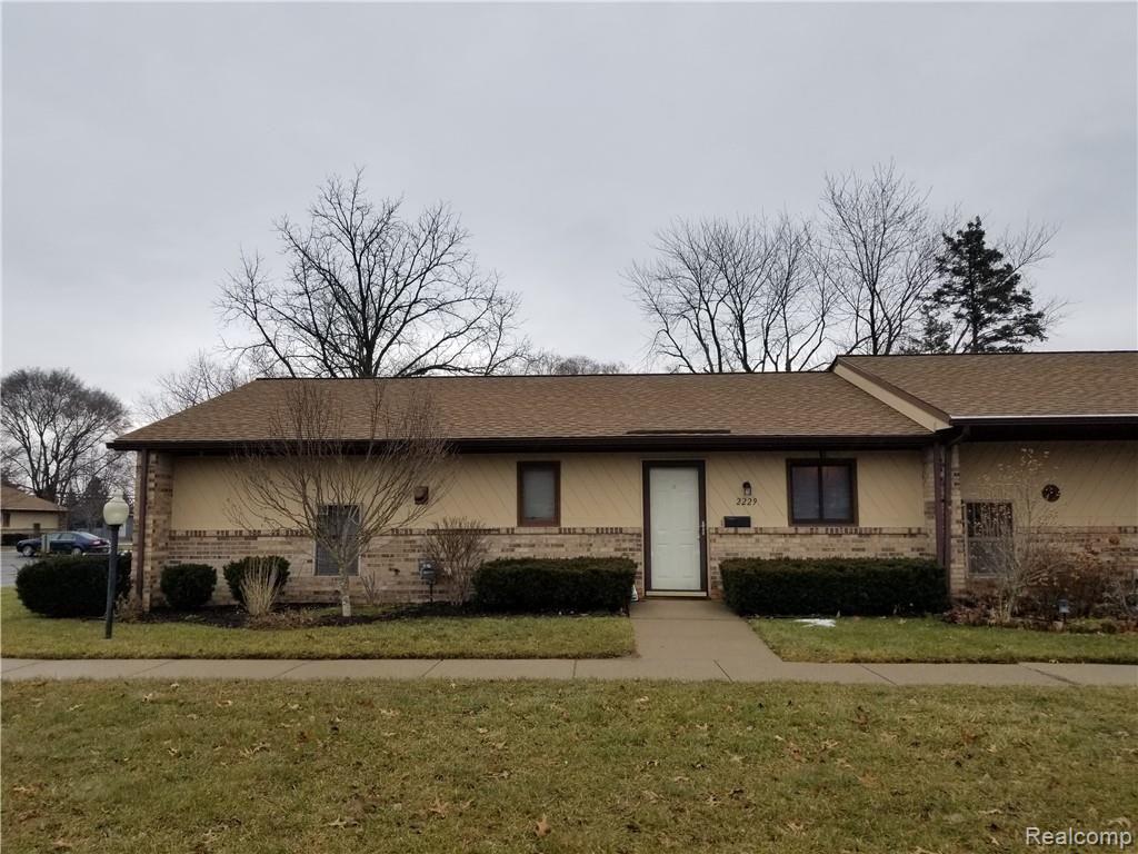 2229 North Milford Road Highland, MI 48357 - Photo 1 of 25 End Unit offers more sq ft