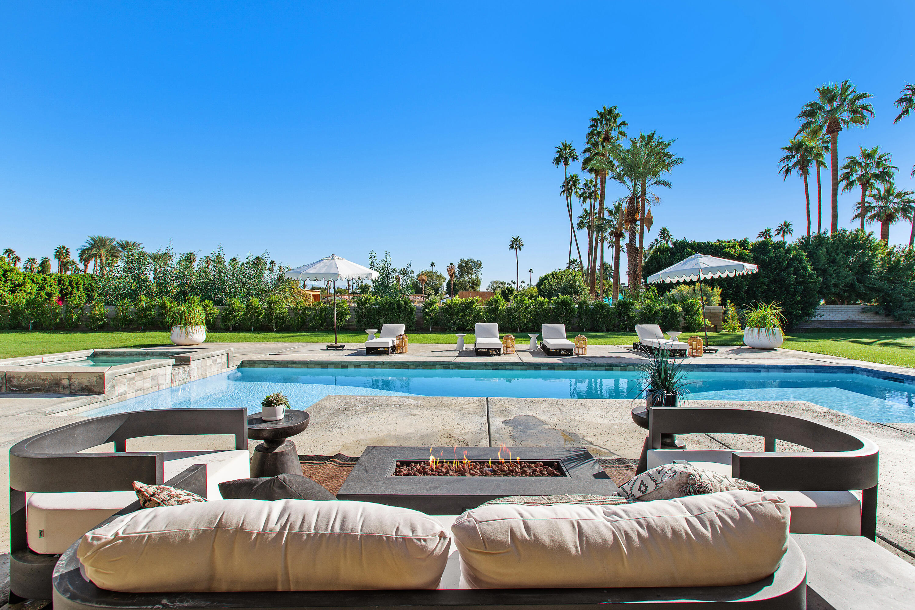 41750 Rancho Manana Lane Rancho Mirage, CA 92270 - Photo 22 of 37 30_11948389_184672_184672-EI-130