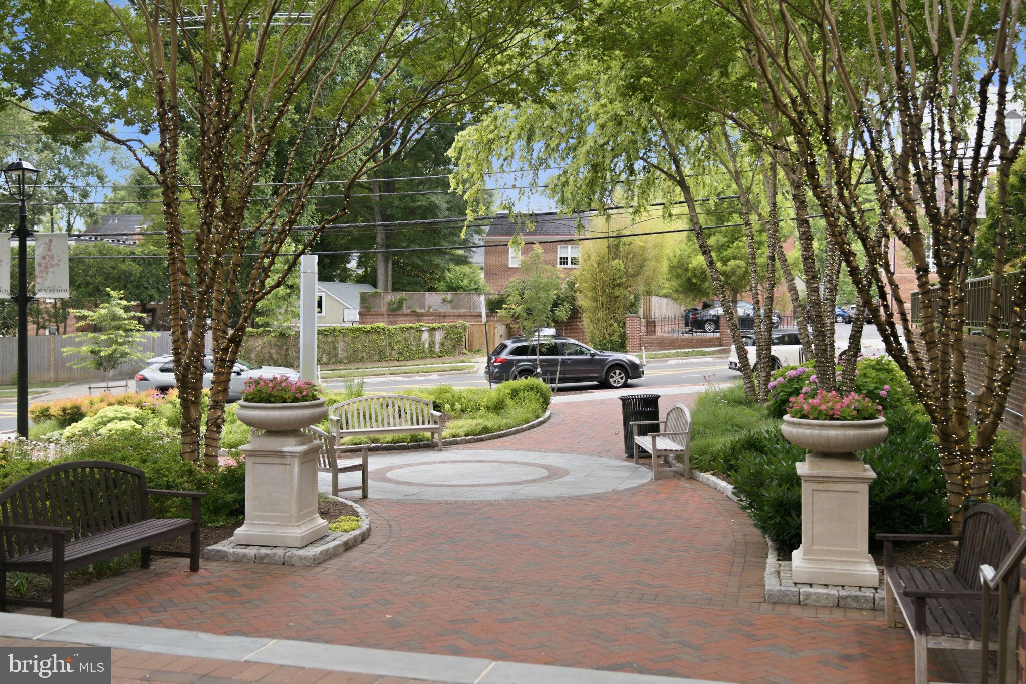 3287 Sutton Place Northwest, Unit D Washington, DC 20016 - Photo 90 of 95