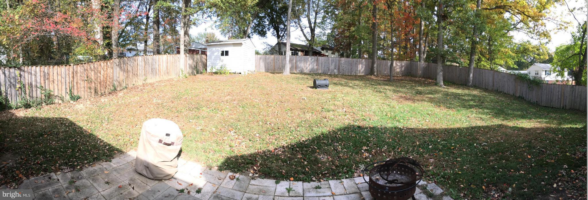 5319 Ravensworth Road Springfield, VA 22151 - Photo 14 of 14 a view of a backyard
