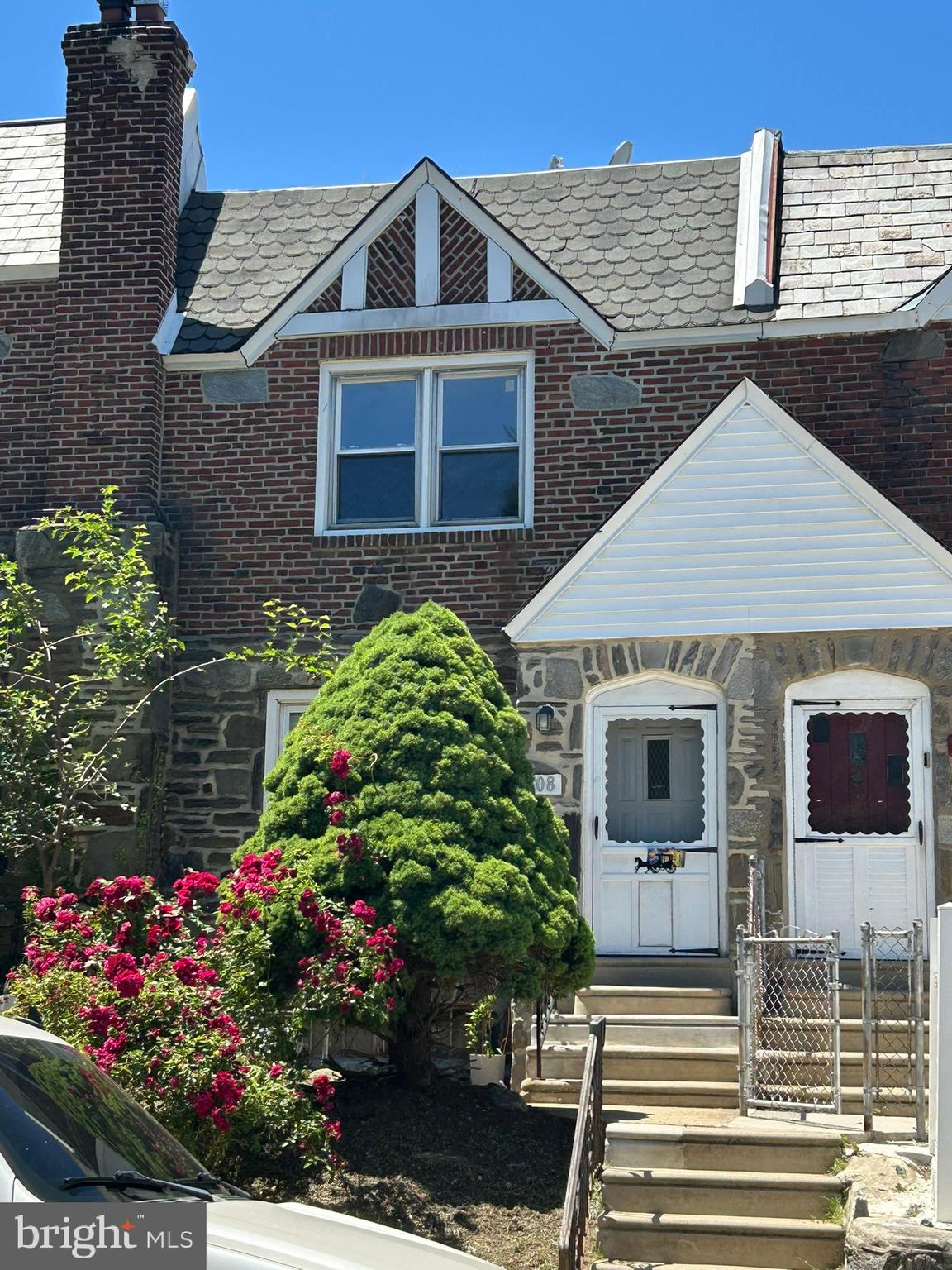 608 Briarcliff Road Upper Darby, PA 19082 - Photo 1 of 14 Front