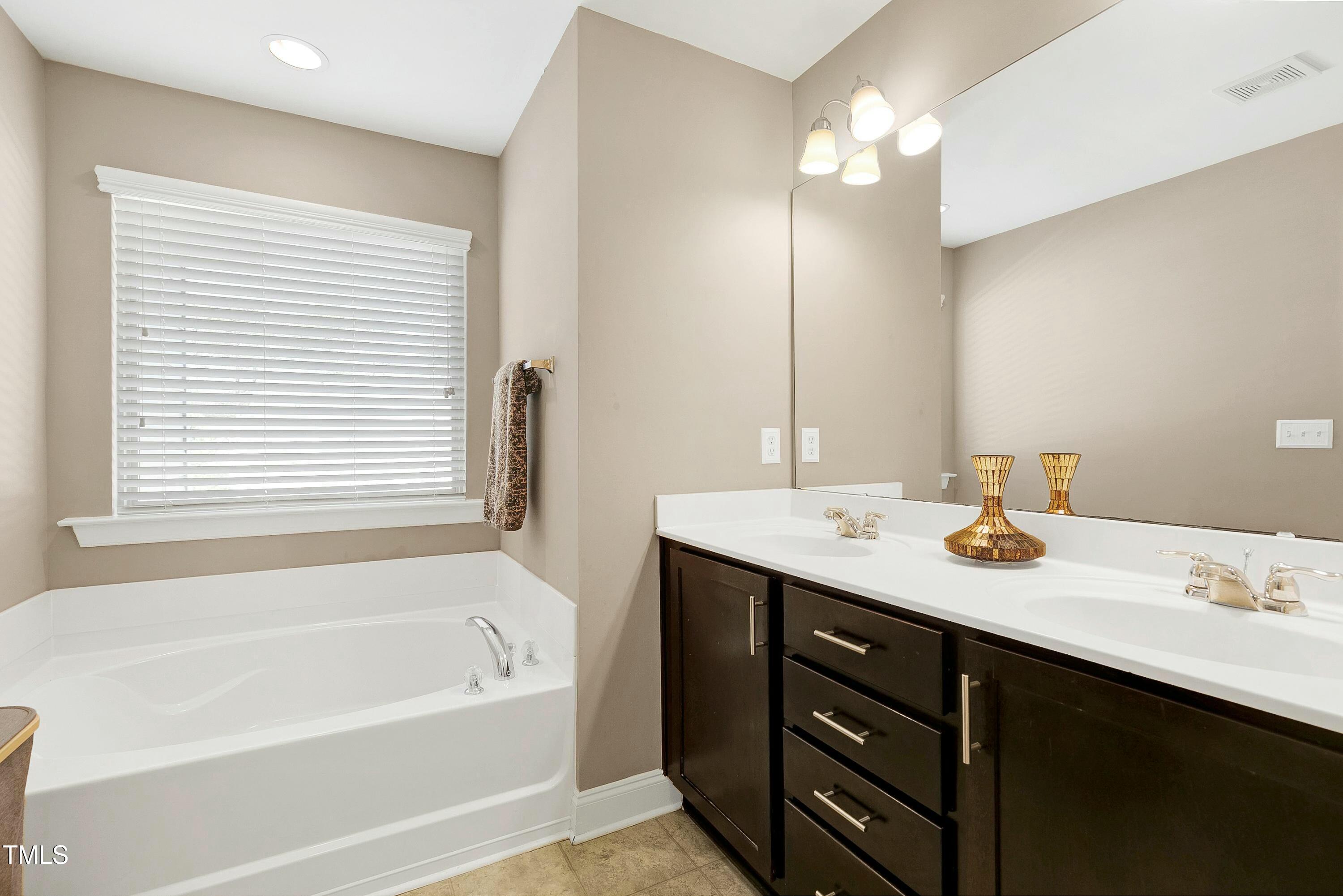 3517 Eastern Branch Road Raleigh, NC 27610 - Photo 23 of 34 tempImaged7ZYH8