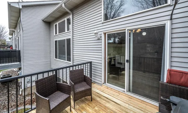 $319,900 | 3408 Spring Glen Circle Northwest, Prior Lake, MN 55372