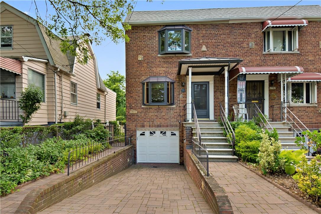 2561 Eastchester Road Bronx, NY 10469 - Photo 1 of 1