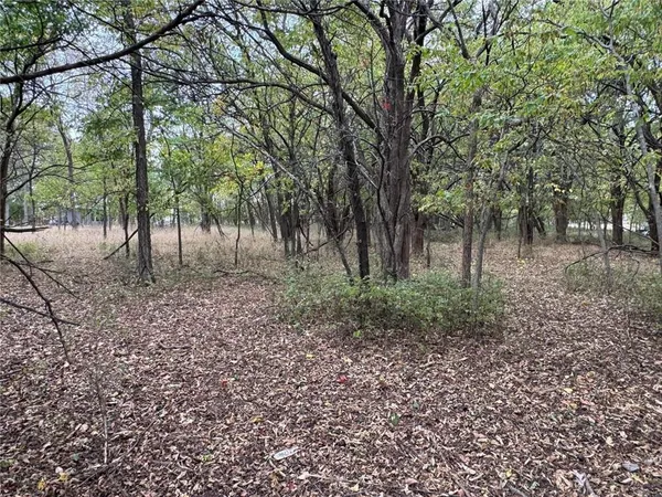$9,500 | 161 Linn Valley Boulevard, Linn Valley, KS 66040