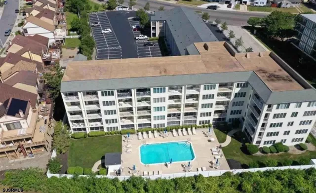 $1,700 | 4600 West Brigantine Avenue, Unit 211, Brigantine, NJ 08203