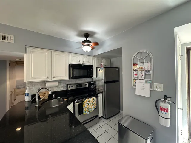 $1,700 | 4600 West Brigantine Avenue, Unit 211, Brigantine, NJ 08203