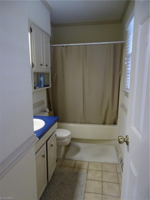 115 Ridgeway Drive Thomasville, NC 27360 - Photo 11 of 20 Gallery Image 11