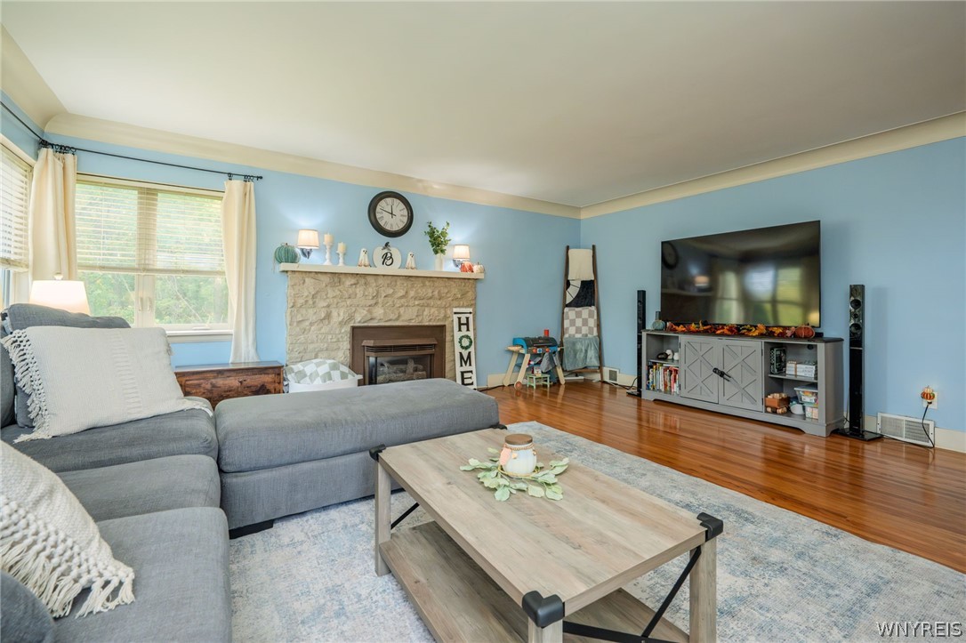 4719 Cottage Road Gasport, NY 14067 - Photo 8 of 47 Gallery Image 8