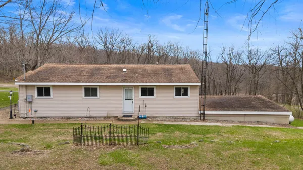 $215,000 | 7200 Waldron Road, Jerome, MI 49249