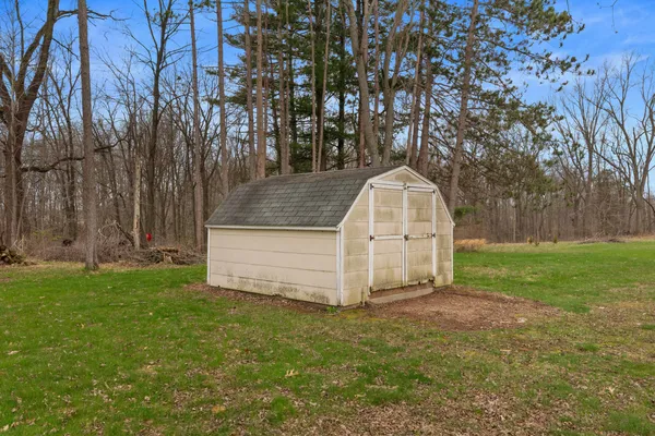 $215,000 | 7200 Waldron Road, Jerome, MI 49249