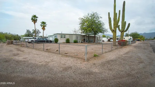 $1,350,000 | 268 North Ocotillo Drive, Apache Junction, AZ 85120