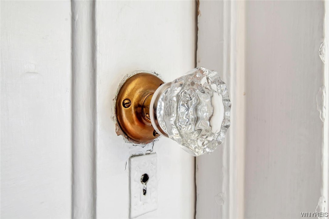 504 West Center Street Ridgeway, NY 14103 - Photo 16 of 34