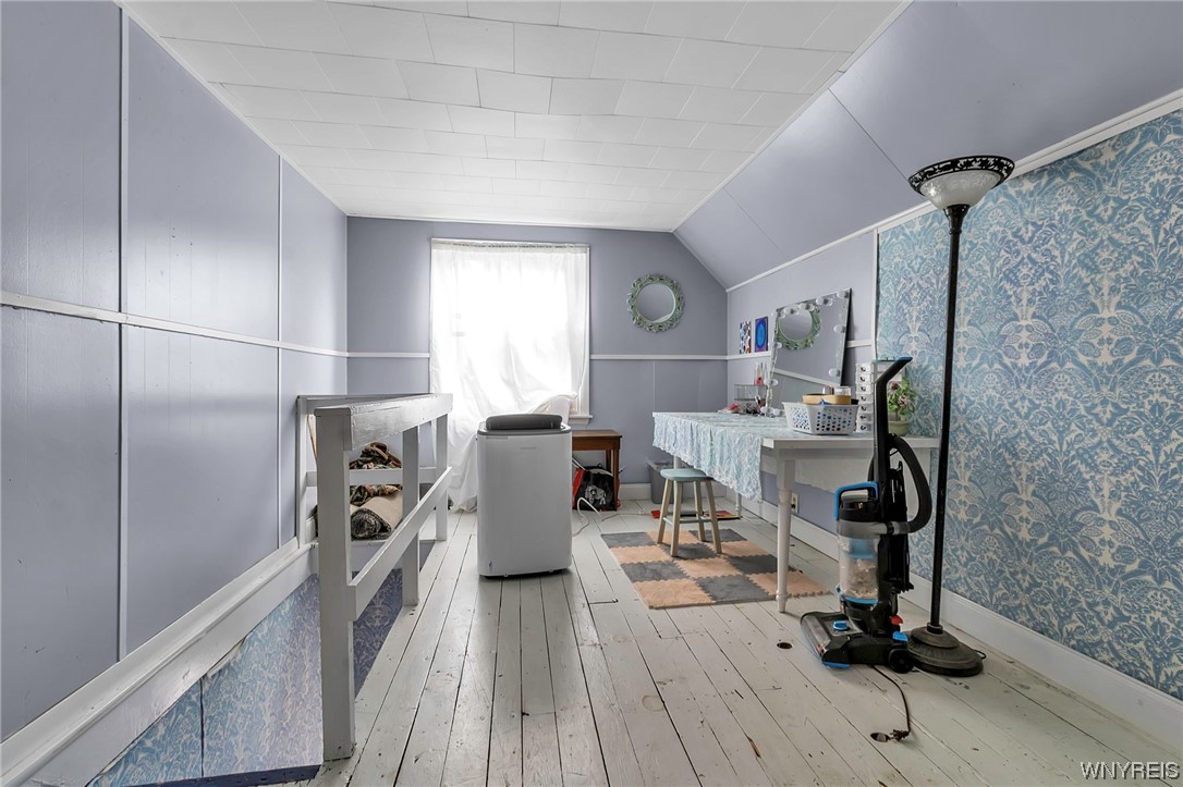 504 West Center Street Ridgeway, NY 14103 - Photo 27 of 34