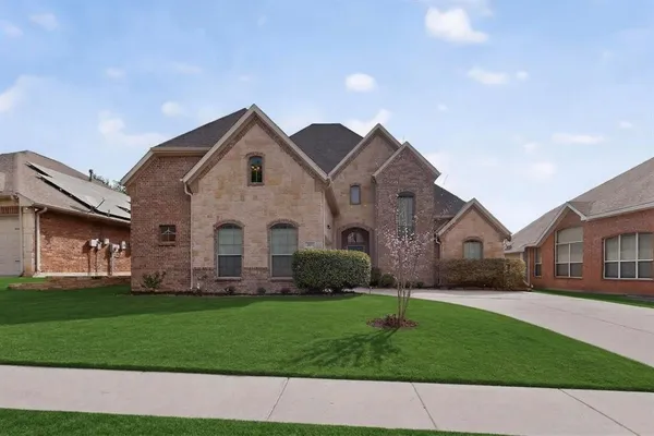 $448,000 | 3813 Miramar Drive, Denton, TX 76210