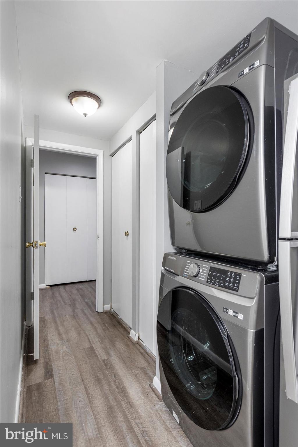6317 Park Heights Avenue, Unit 616 Baltimore, MD 21215 - Photo 18 of 36 a utility room with dryer and washer