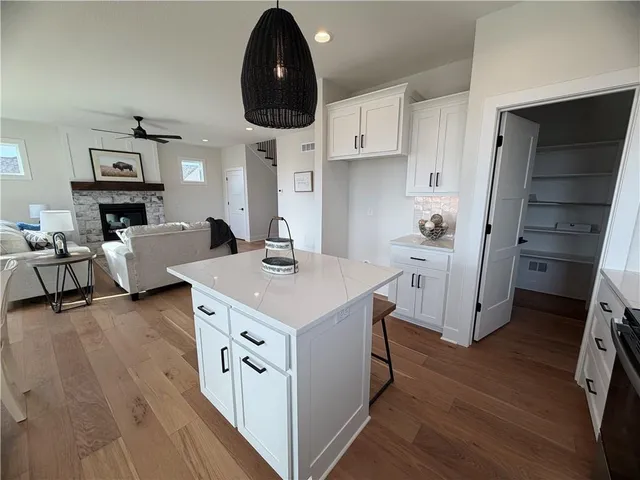 $429,825 | 15619 Sheridan Court, Basehor, KS 66007