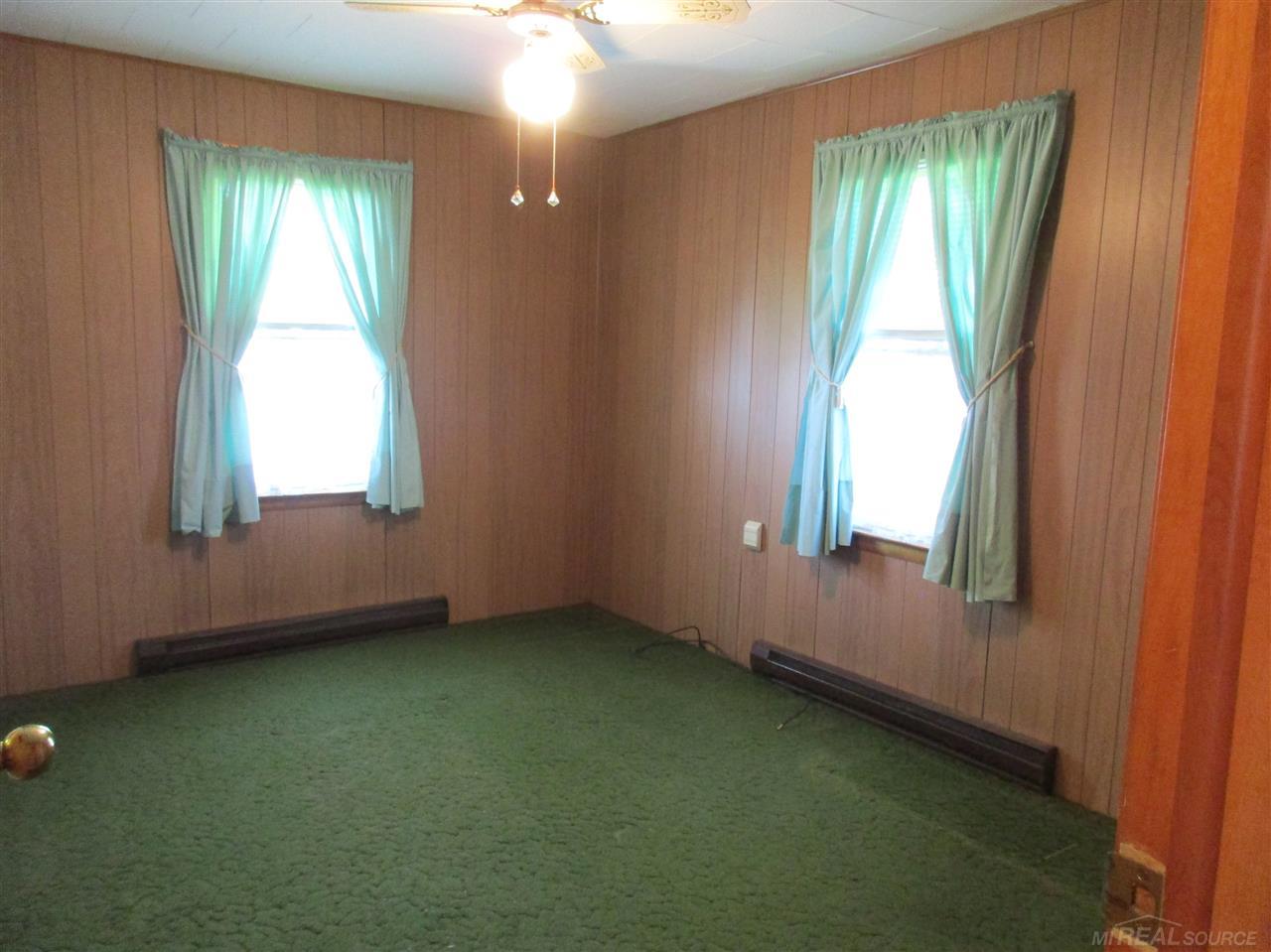 5910 Mills Road Deckerville, MI 48427 - Photo 13 of 18 31287420-12.JPG