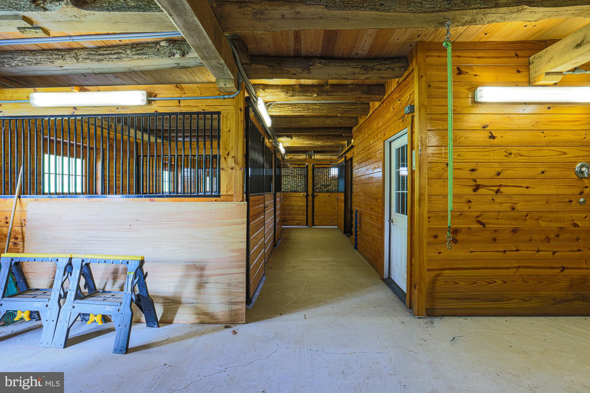 19020 Gunpowder Road Hampstead, MD 21074 - Photo 101 of 109 Five stalls