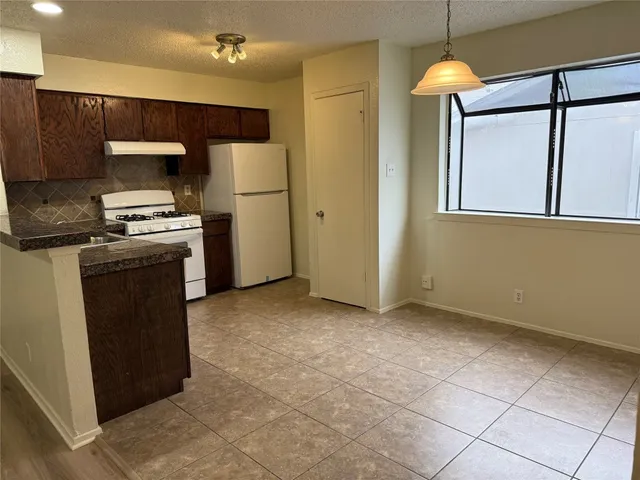 $995 | 9810 Roxanna Drive, Unit C, Austin, TX 78748