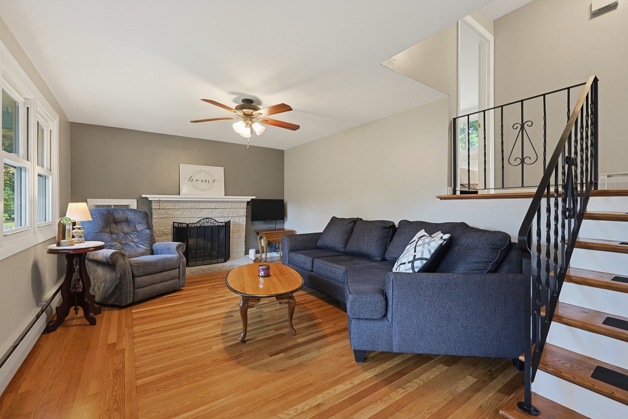 73 Hickory Road Attleboro, MA 02703 - Photo 4 of 42 Gallery Image 4