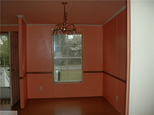 3216 Giles Road Lexington, NC 27295 - Photo 4 of 11 Dining Room.