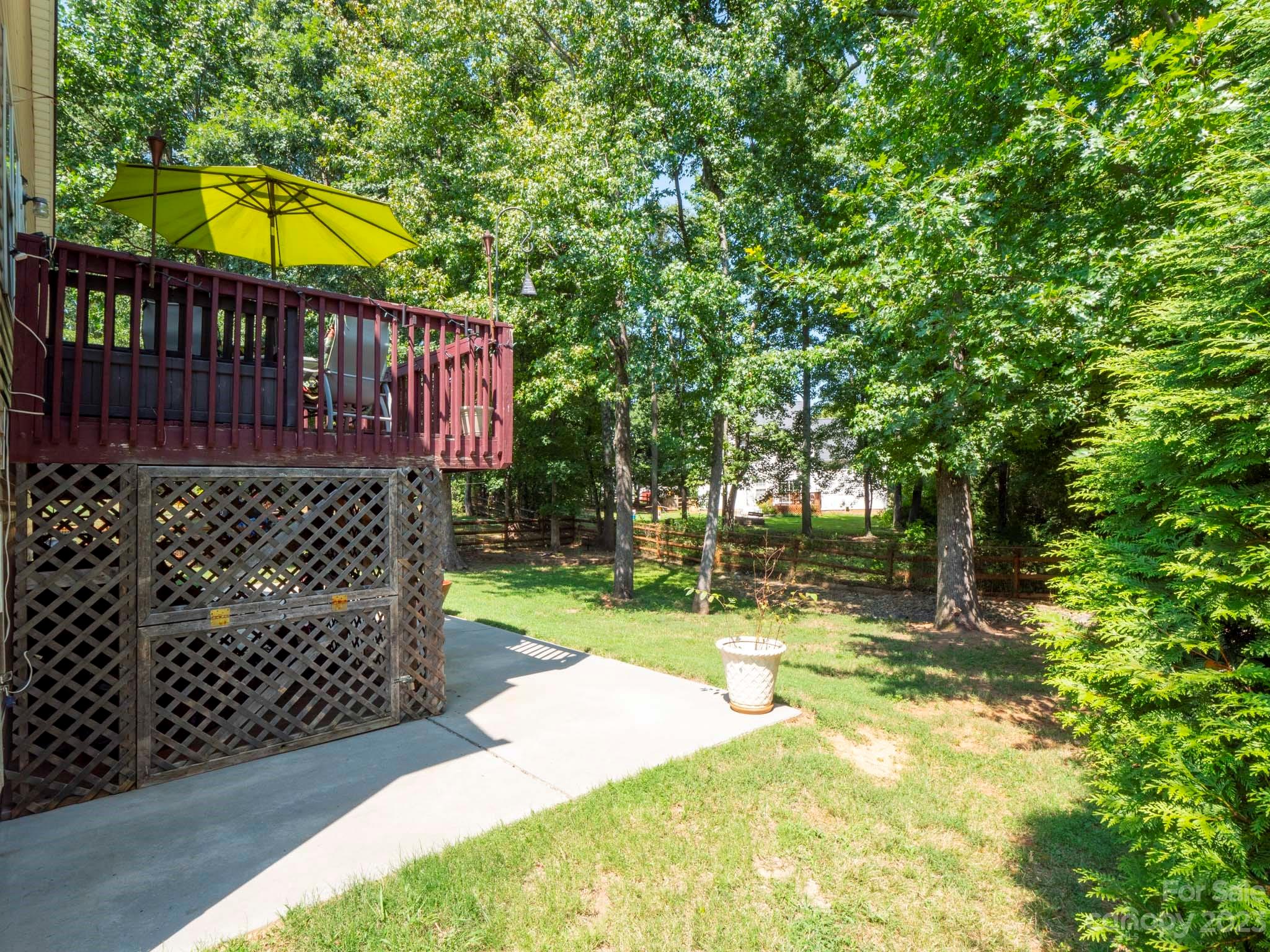 11506 Woodfire Road Charlotte, NC 28269 - Photo 47 of 48 a view of a yard with wooden fence