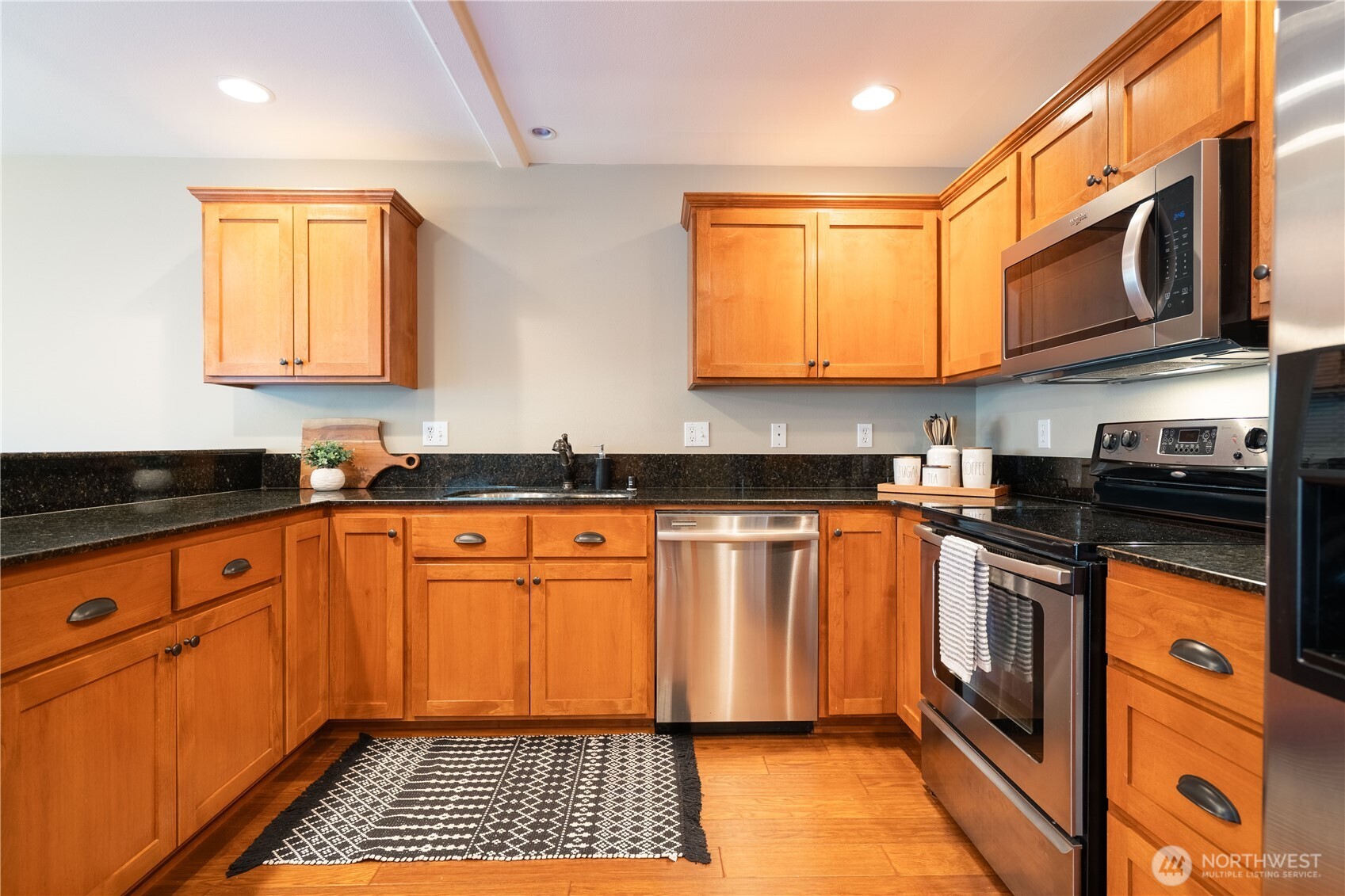 1656 Liberty Street, Unit 101 Lynden, WA 98264 - Photo 13 of 39