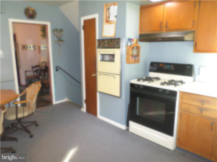 1635 Aidenn Lair Road Dresher, PA 19025 - Photo 9 of 21 Kitchen