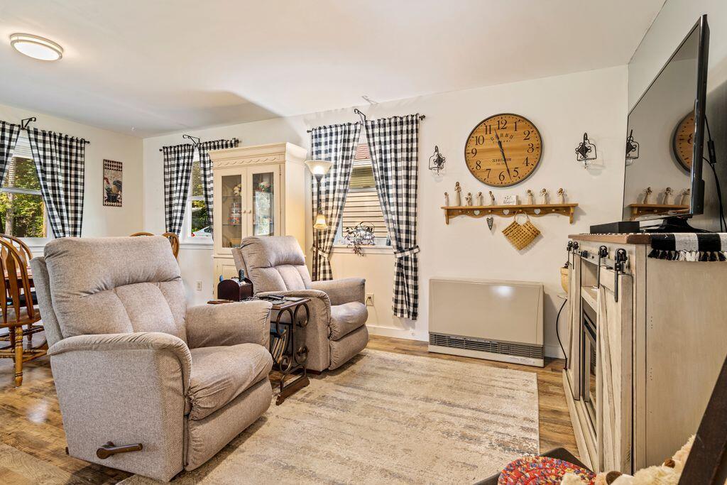 332 Stone Road Vassalboro, ME 04989 - Photo 10 of 37 19_DSC05728