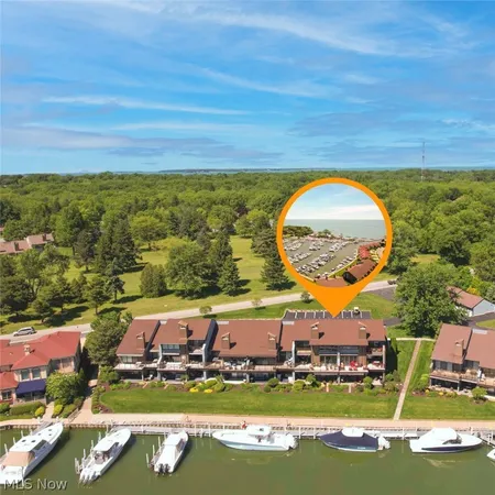 $1,649,000 | 3234 North Marina View Dr Port, Port Clinton, OH 43452