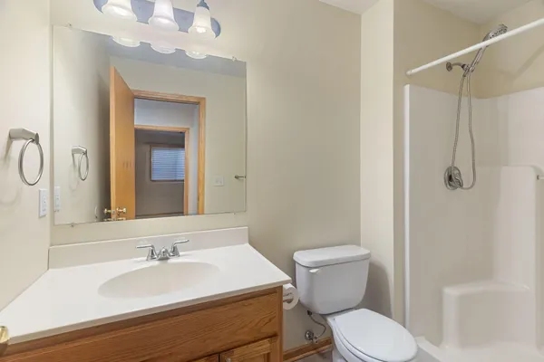 $2,095 | 7626 Fox Creek Court, Rockford, MN 55373