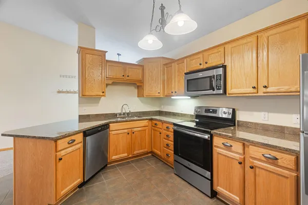 $2,095 | 7626 Fox Creek Court, Rockford, MN 55373