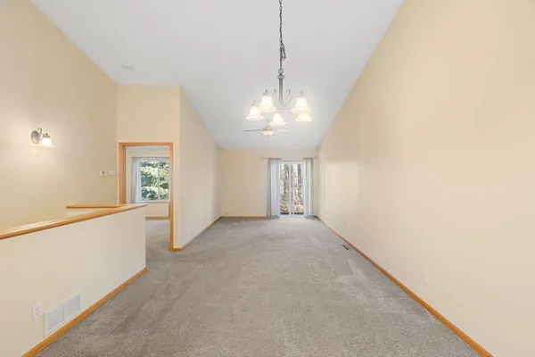 $2,095 | 7626 Fox Creek Court, Rockford, MN 55373