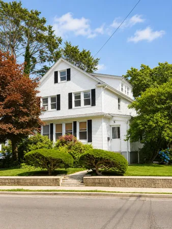 $5,300 | 310 Palmer Avenue, Mamaroneck, NY 10543