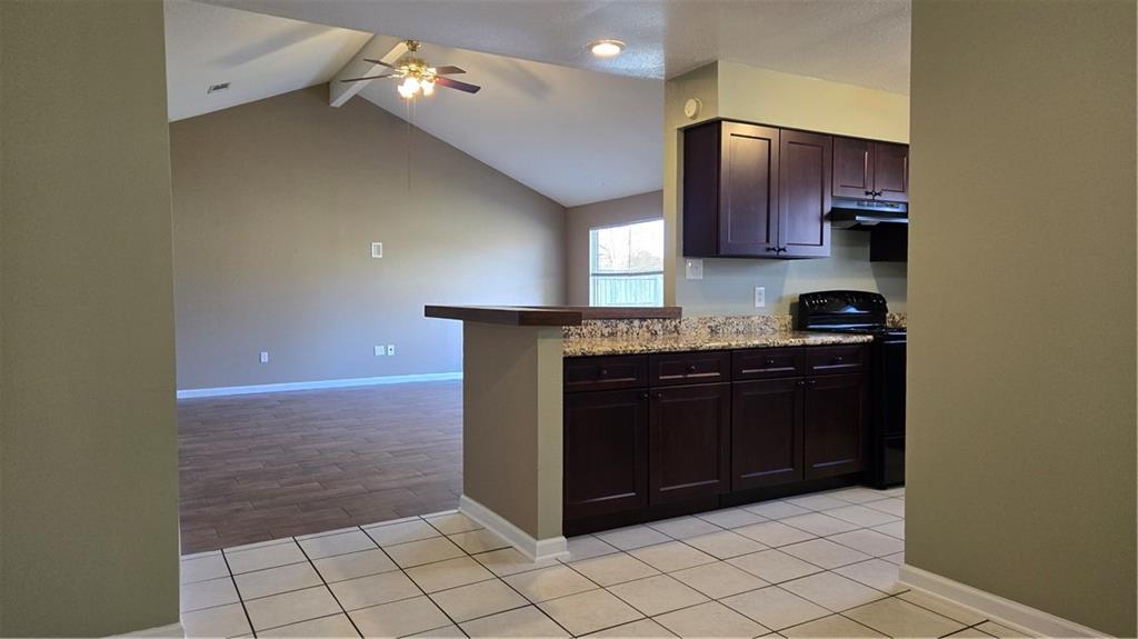 204 Drury Lane Slidell, LA 70460 - Photo 7 of 16