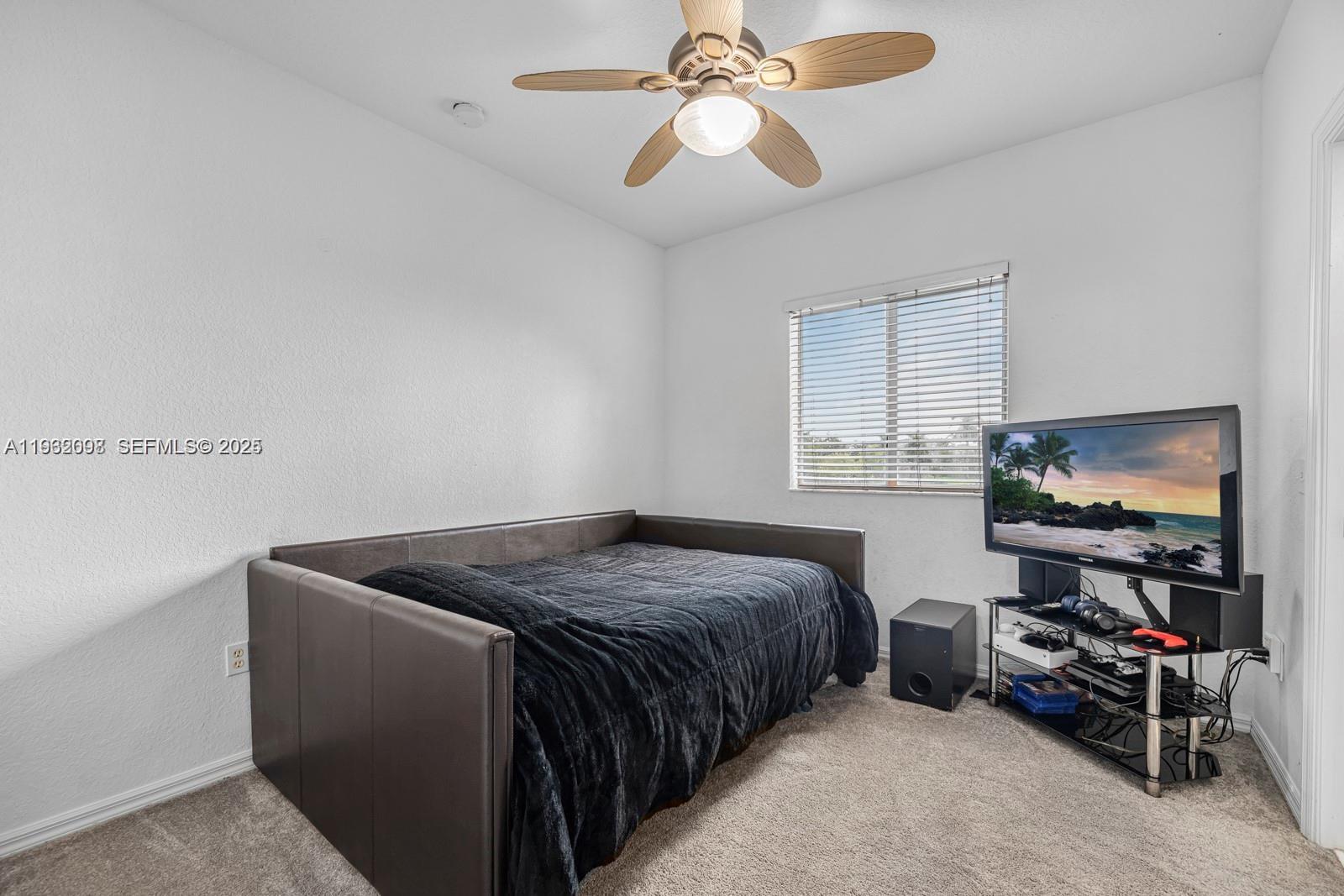 2467 Southeast 19th Street Homestead, FL 33035 - Photo 28 of 44