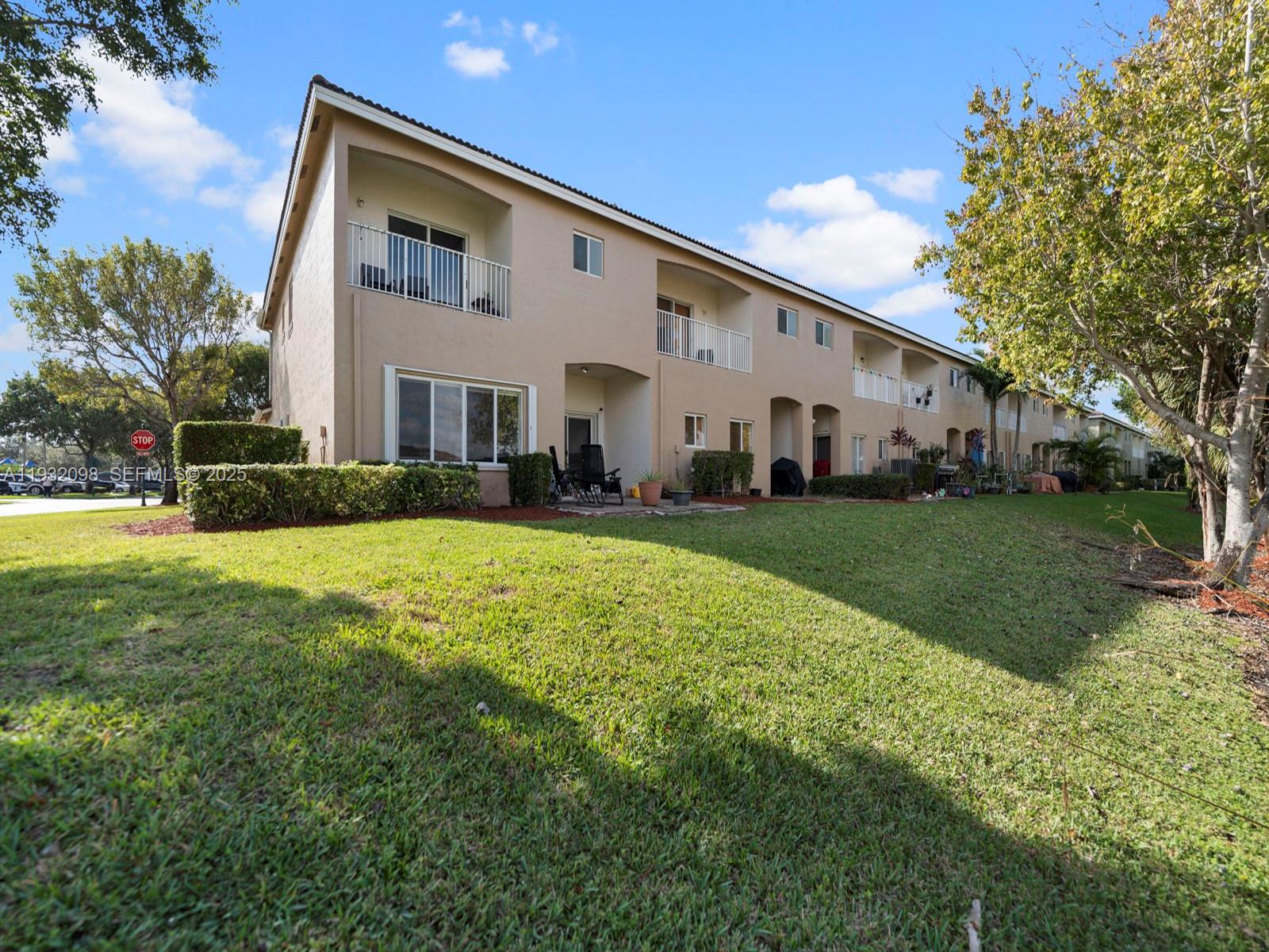 2467 Southeast 19th Street Homestead, FL 33035 - Photo 34 of 44